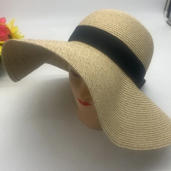 Furtak | Accessories | Furtak Beautiful Wide Brim Sun Hat  display picture 2